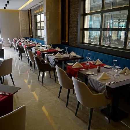 Hotel Ramada By Wyndham Nilufer