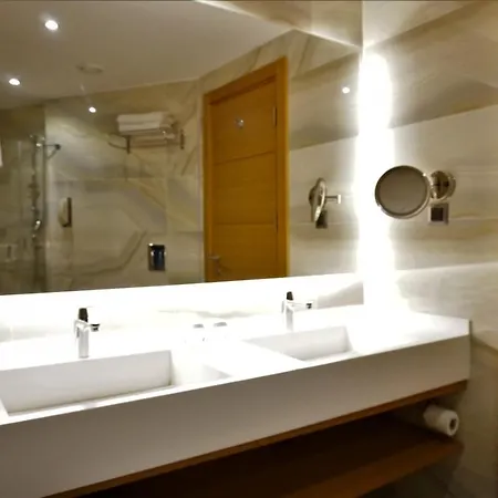 Ramada By Wyndham Nilufer Hotel Bursa