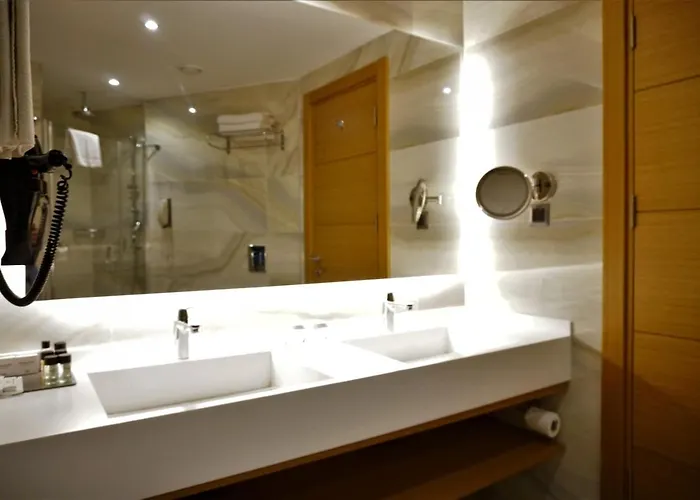 Ramada By Wyndham Nilufer Hotel Bursa